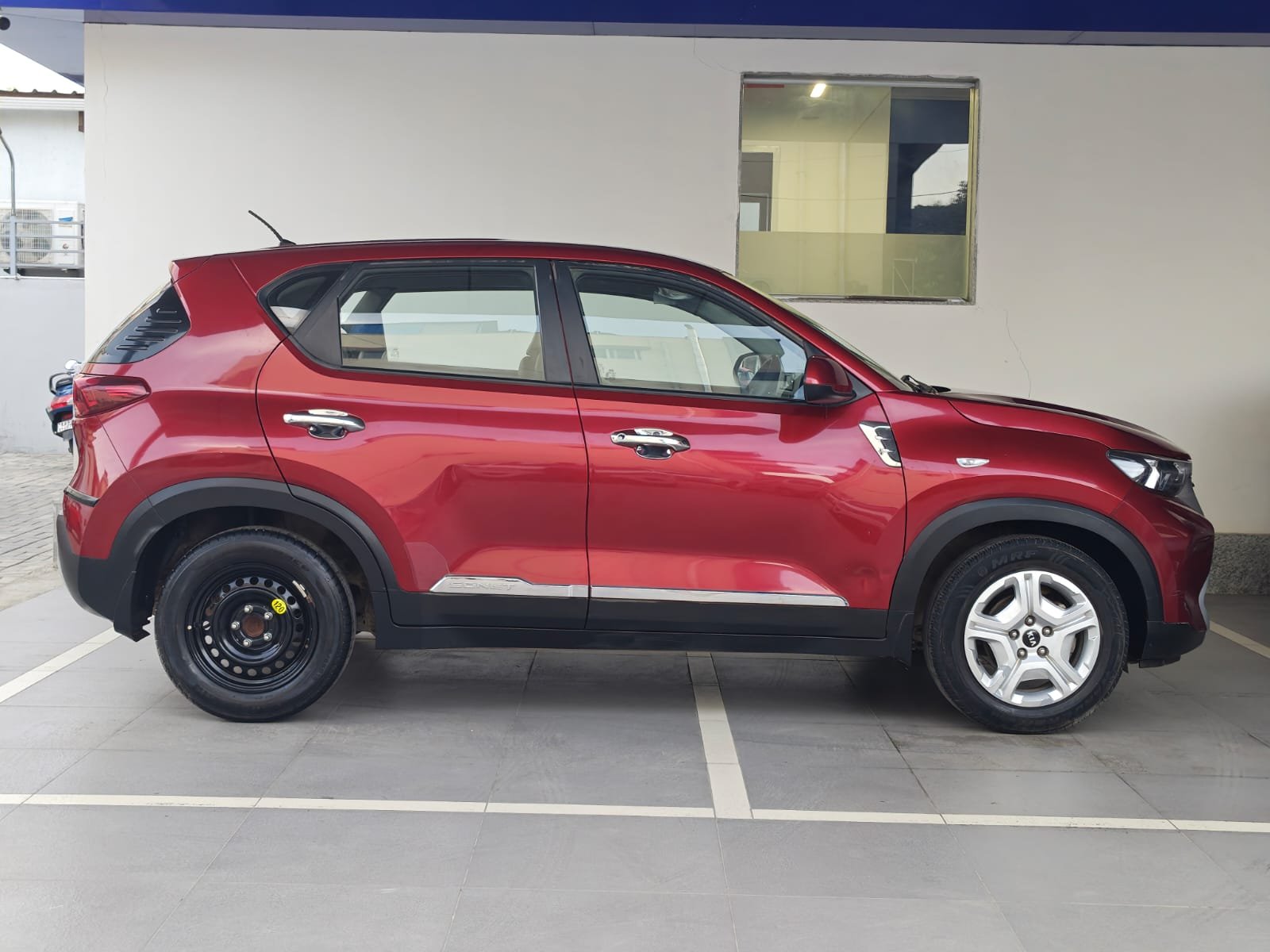 KIA SONET G 1.2 HTK
